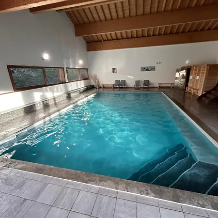3 Vallees - & Piscine - 112 Apartment Orelle